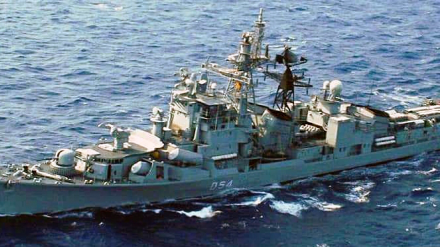 Nổ tàu Hải quân Ấn Độ, 3 thủy thủ thiệt mạng và 11 người khác bị thương